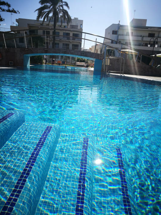 Pool CM Playa del Moro