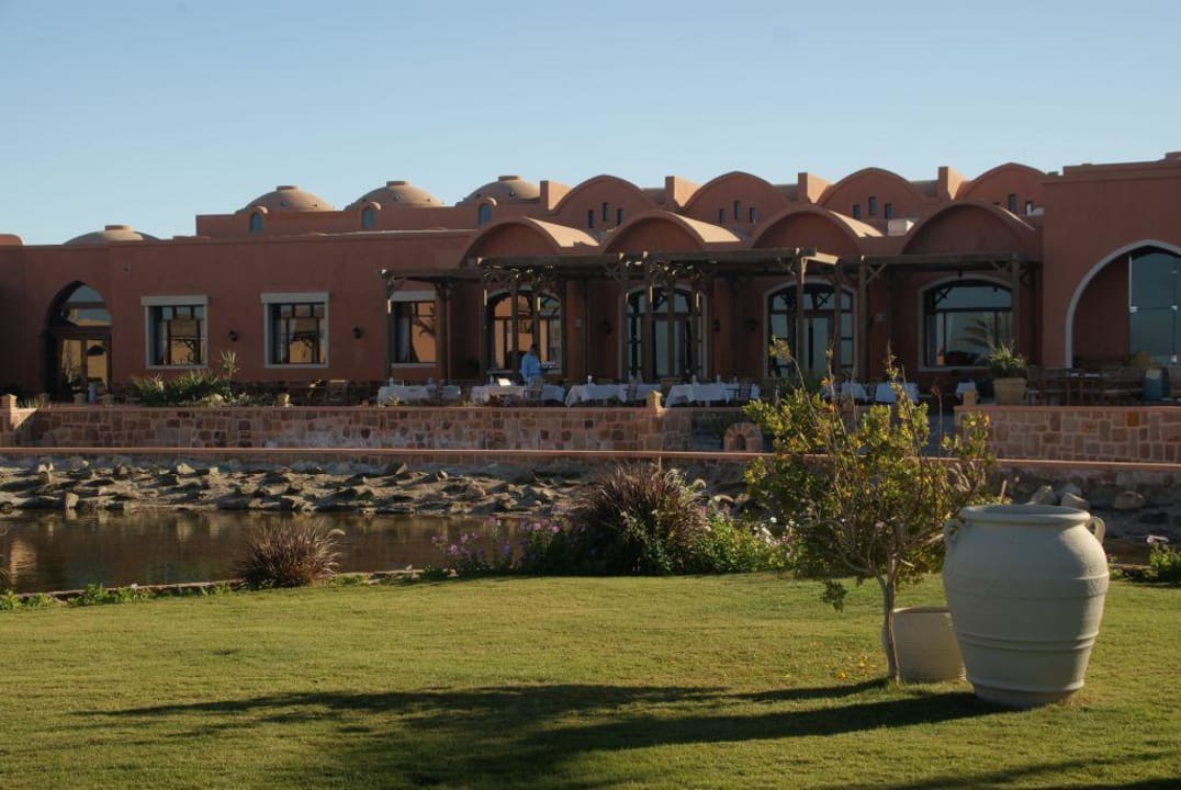 Terrasse des Restaurants Radisson Blu Resort, El Quseir