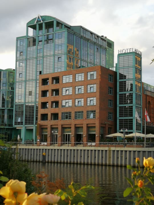 Außenansicht AMERON Berlin ABION Spreebogen Waterside