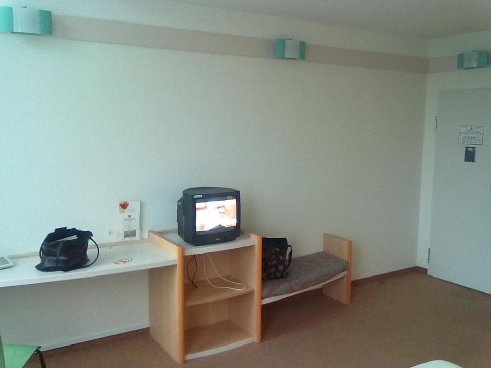 Blick vom Bett B&B Hotel Bochum Hbf-Süd