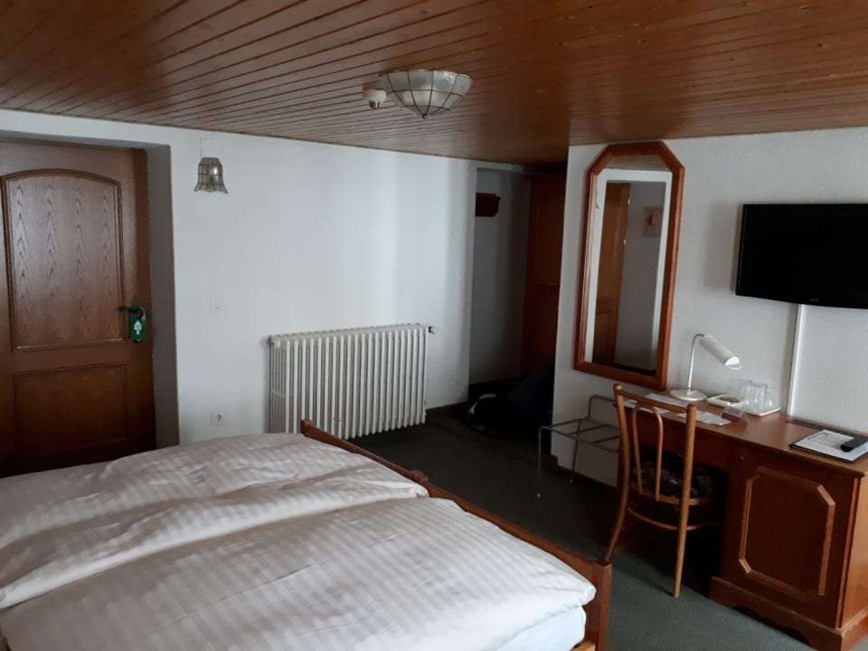 Zimmer Hotel Forni