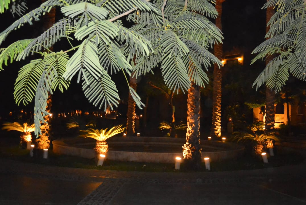 Вечернее освещение  Grand Waterworld Makadi & Family Star Makadi