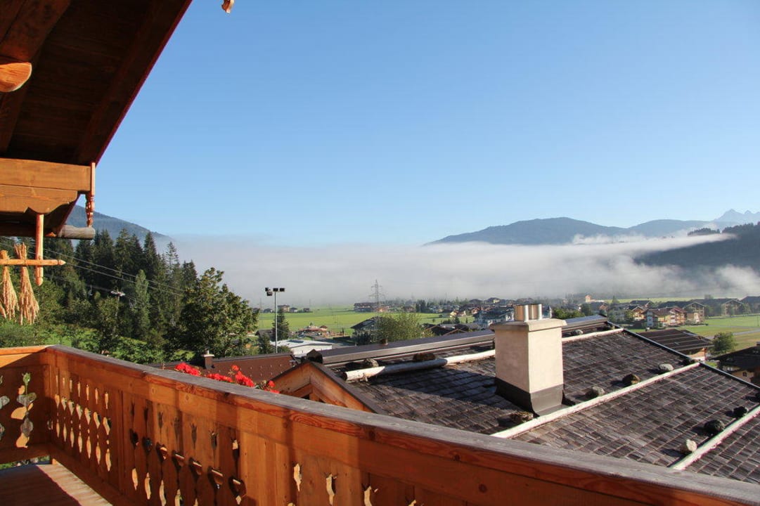 Wunderschöne Aussicht am Morgen Almdorf Flachau