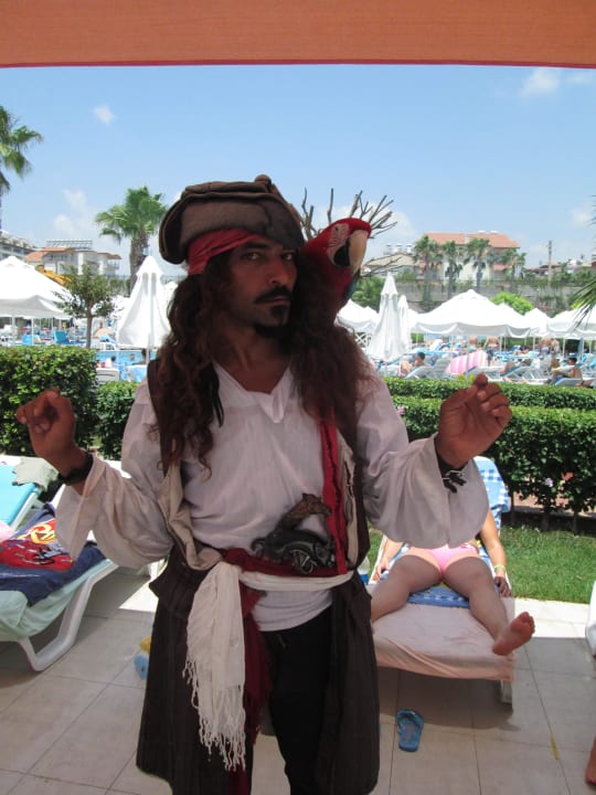 Kaptain Jack? Mit ihm kann man tolle Bilder machen Side Mare Resort & Spa