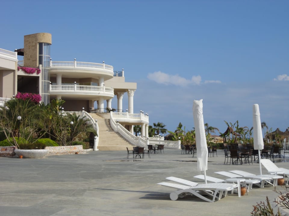 Poolliegen Starlight Resort Hotel