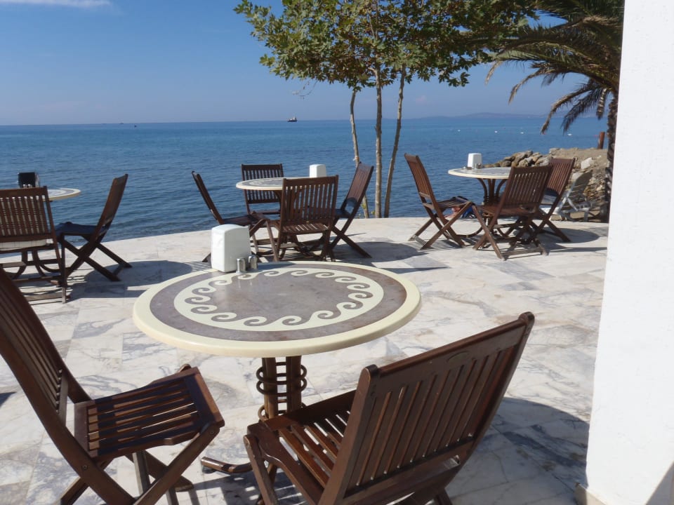 Strandterrasse Dogan Paradise Beach