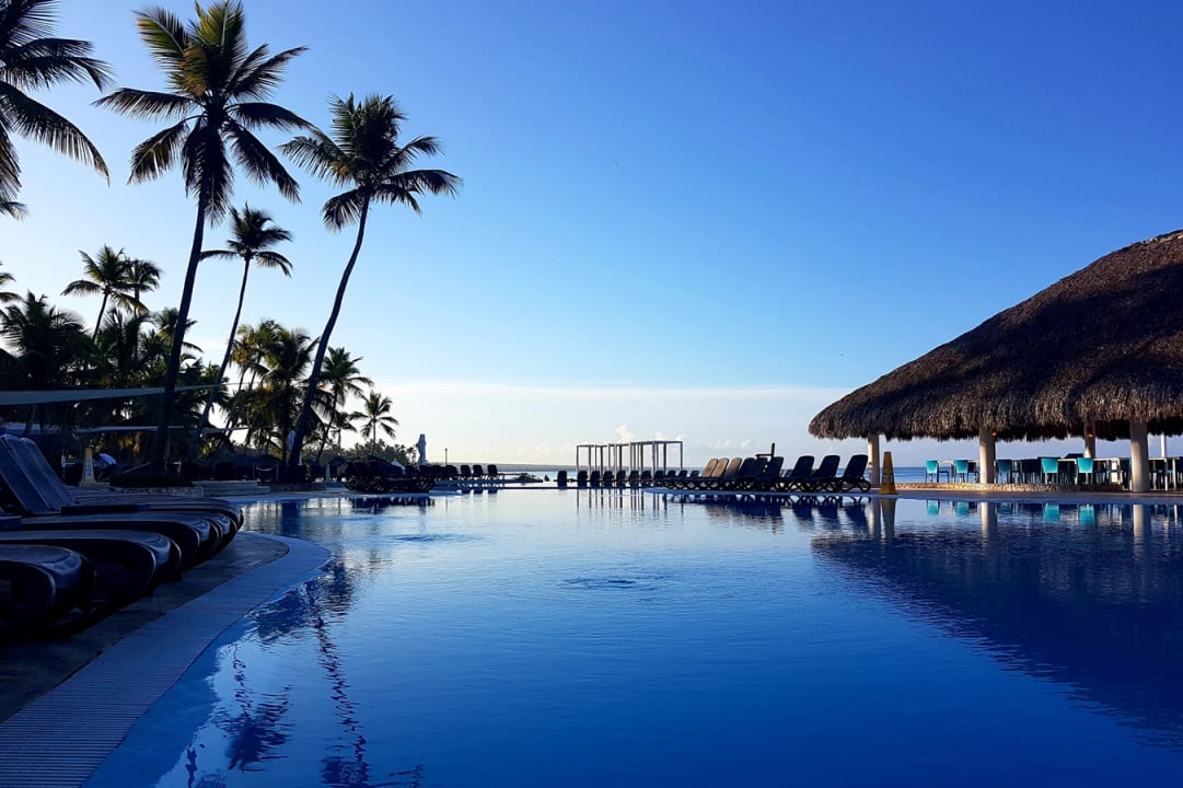 Pool Hotel Viva Dominicus Beach by Wyndham - All Inclusive Resort