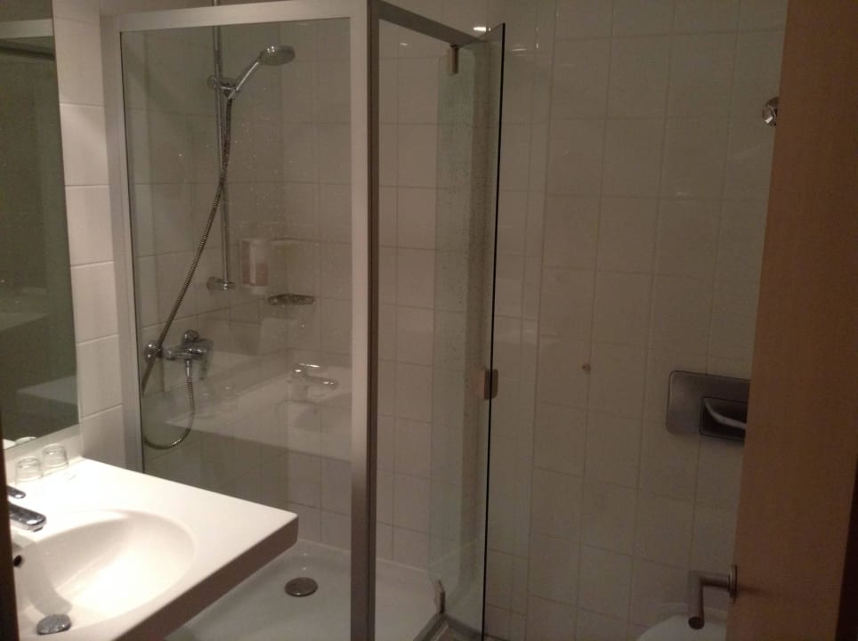 Dusche Wyndham Garden Potsdam