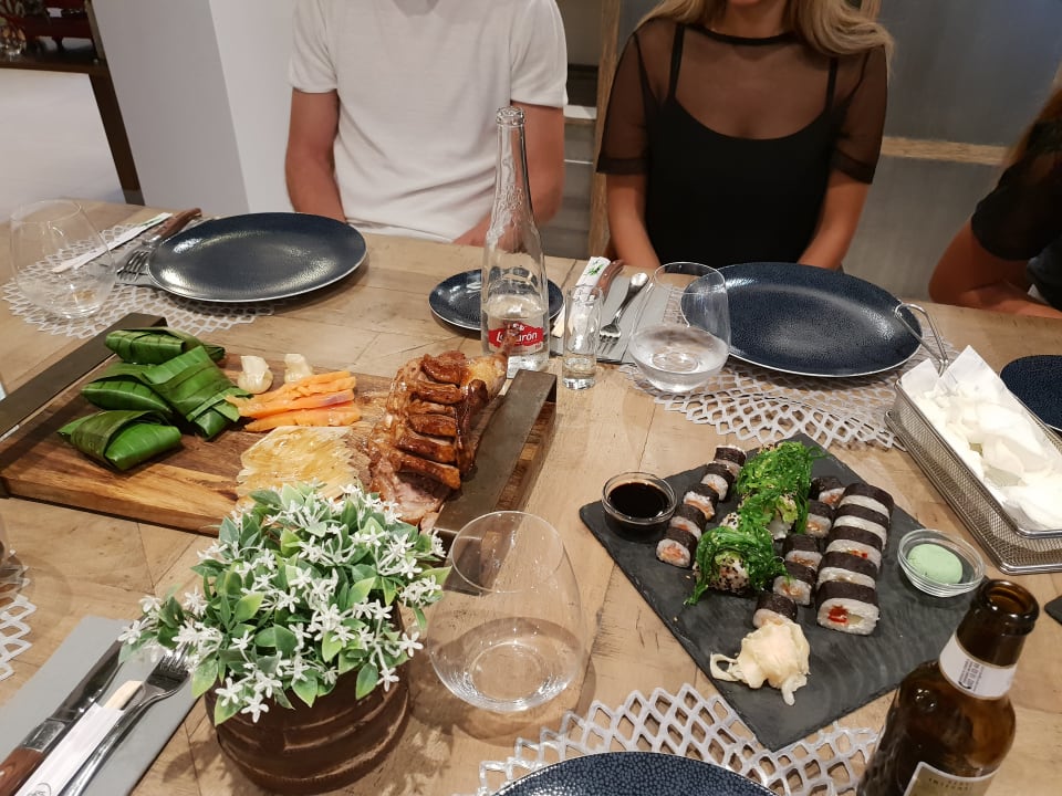 Gastro Kyrat Amarac Suites