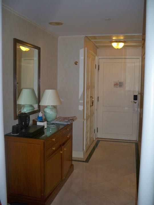 Flur InterContinental Singapore