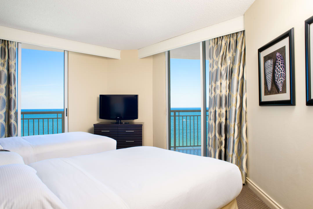 Zimmer DoubleTree by Hilton Ocean Point Resort & Spa- North Miami Beach / Sunny Isles Beach