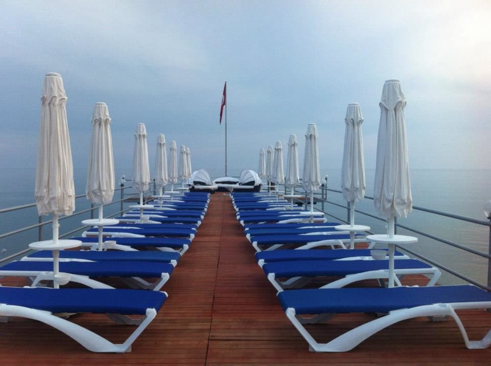 Strand vor der Eröffnung Vikingen Infinity Resort & Spa