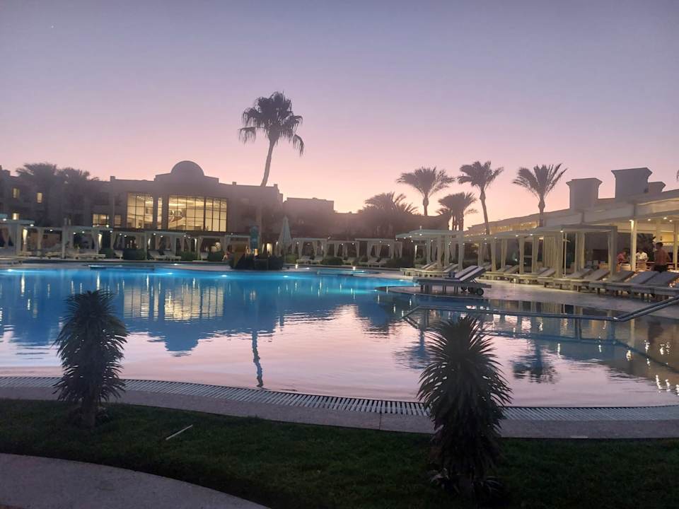 Pool JAZ Elite Casa del Mar Beach