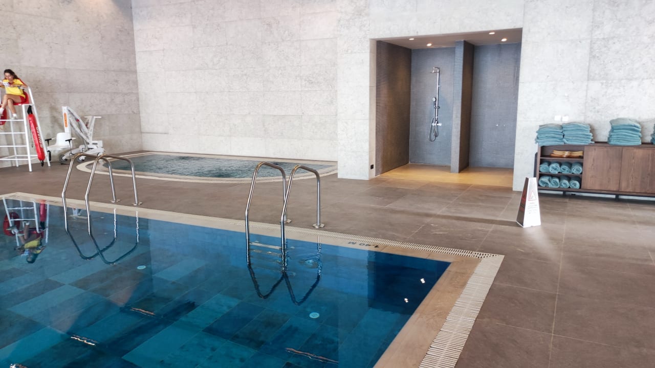 Pool Anda Barut Collection