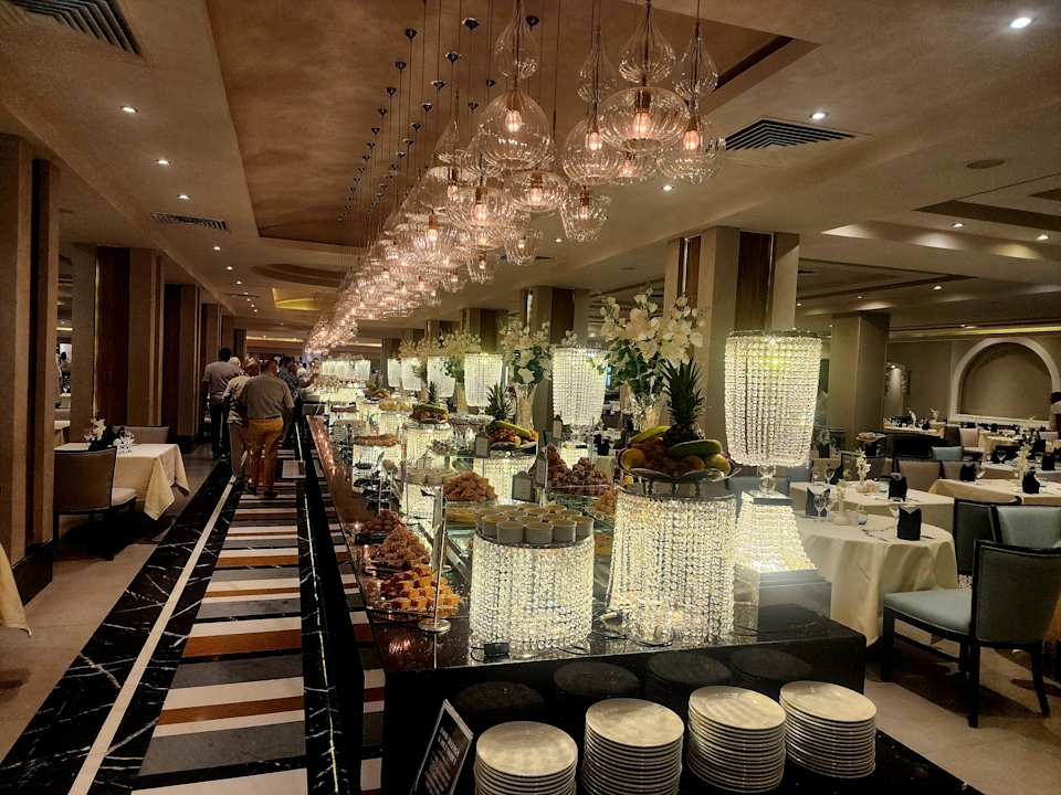 Gastro Premier Le Reve Hotel & Spa