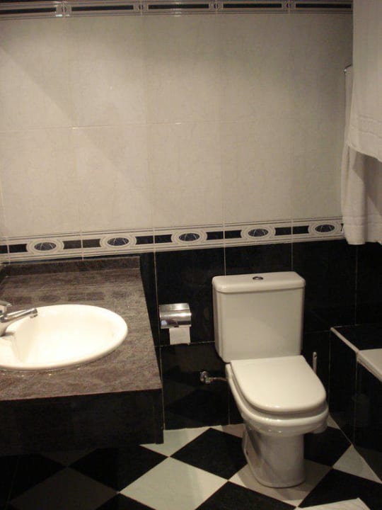 Bad Barceló Portinatx - Adults only