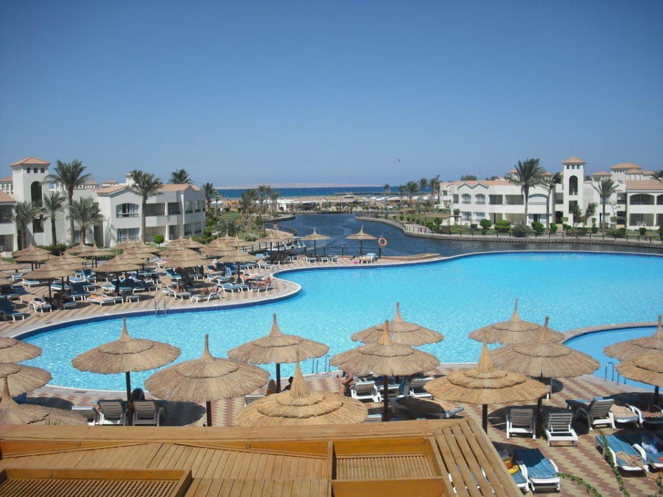 Actionpool an Lobby Pickalbatros Dana Beach Resort - Hurghada