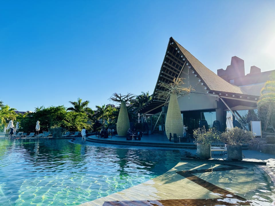 Pool Lopesan Baobab Resort