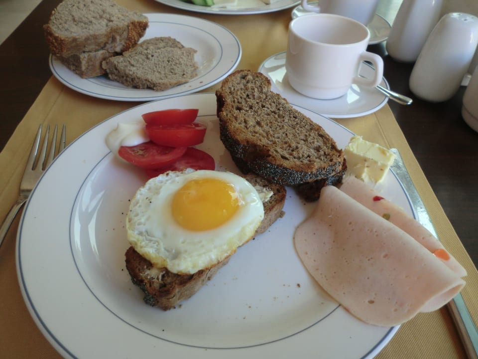Gediegenes deutsche Frühstück  Aydinbey Kings Palace & Spa