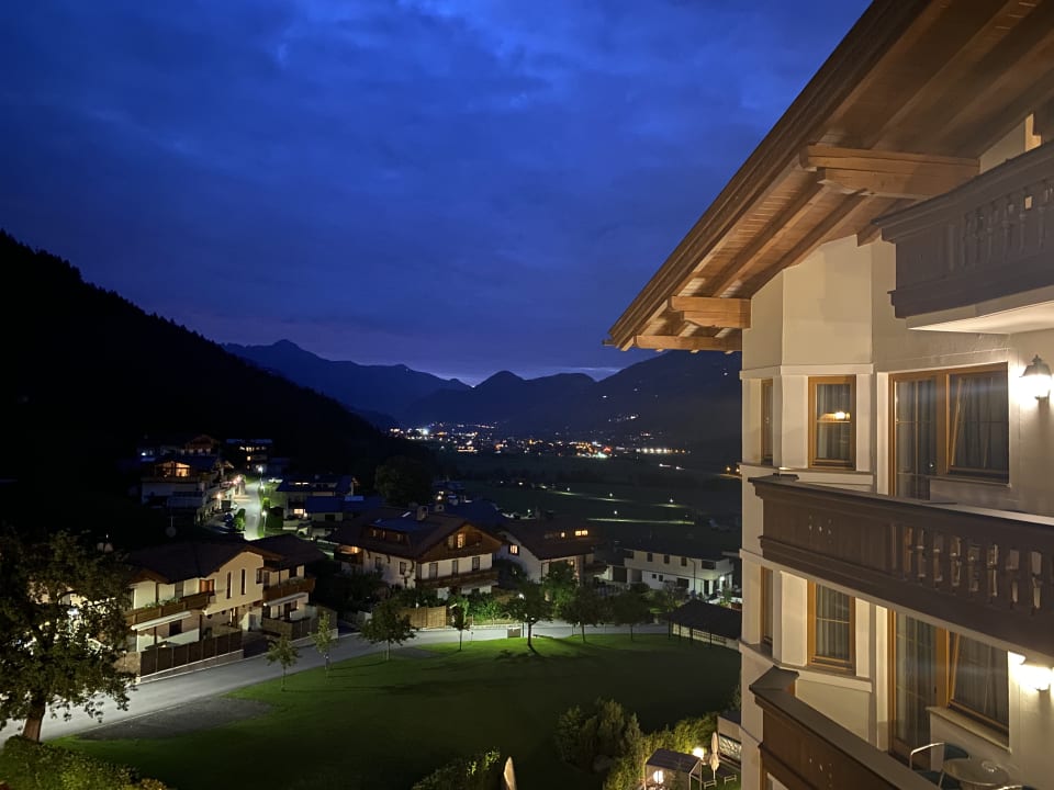Ausblick Platzlhof - Mein Hotel im Zillertal