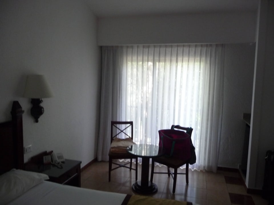 Tisch Hotel Riu Lupita
