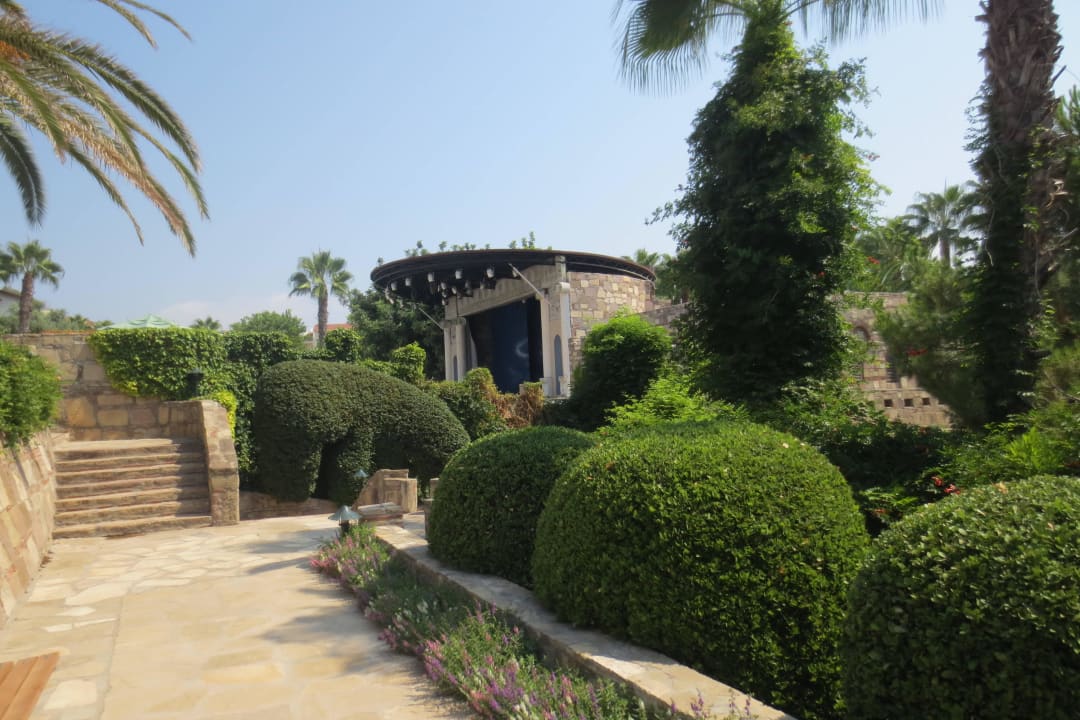Garten Arum Barut Collection