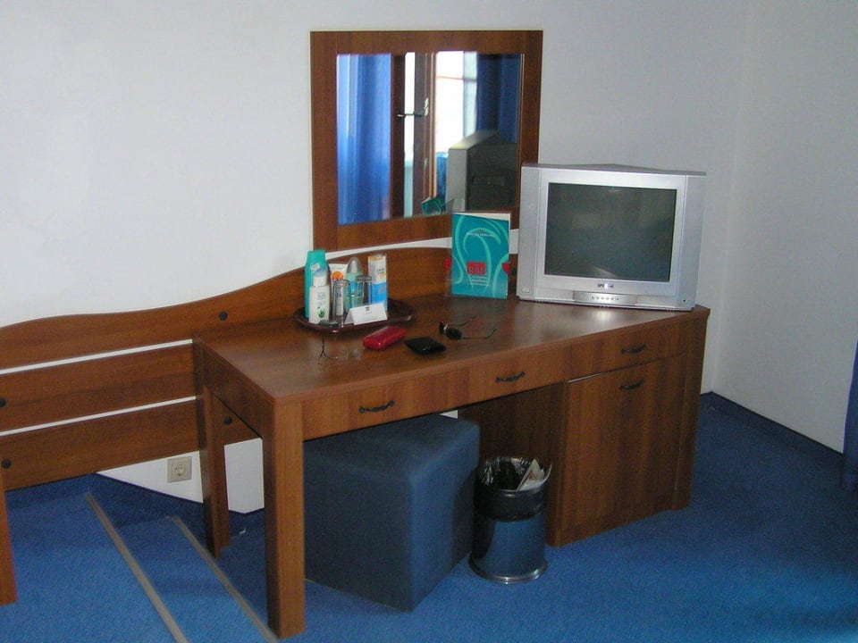 Fernseher Alua Helios Bay
