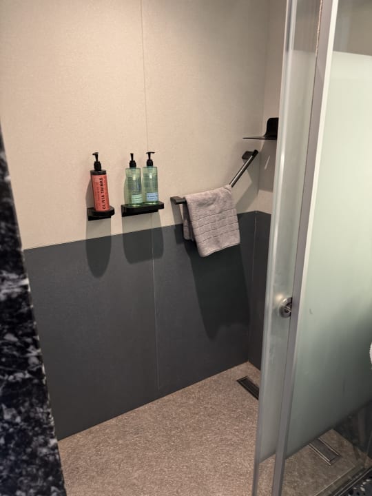 Zimmer Pearl SeaBreeze Suites