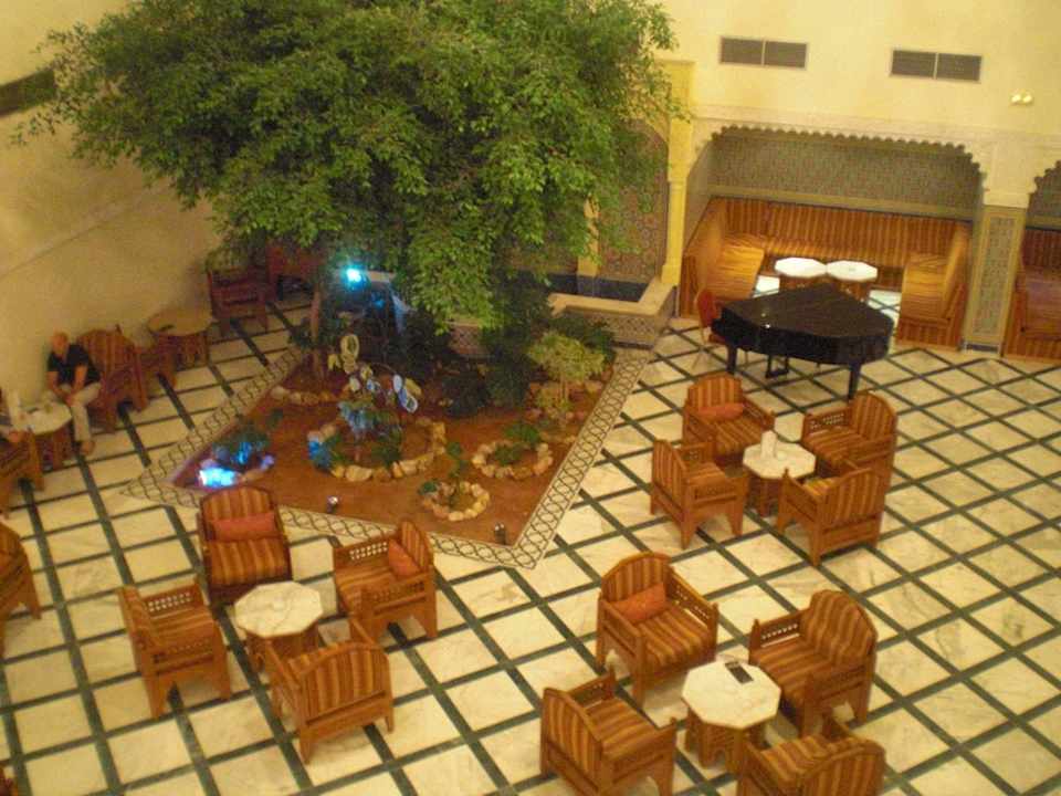 Bar w hotelu Hotel Amir Palace