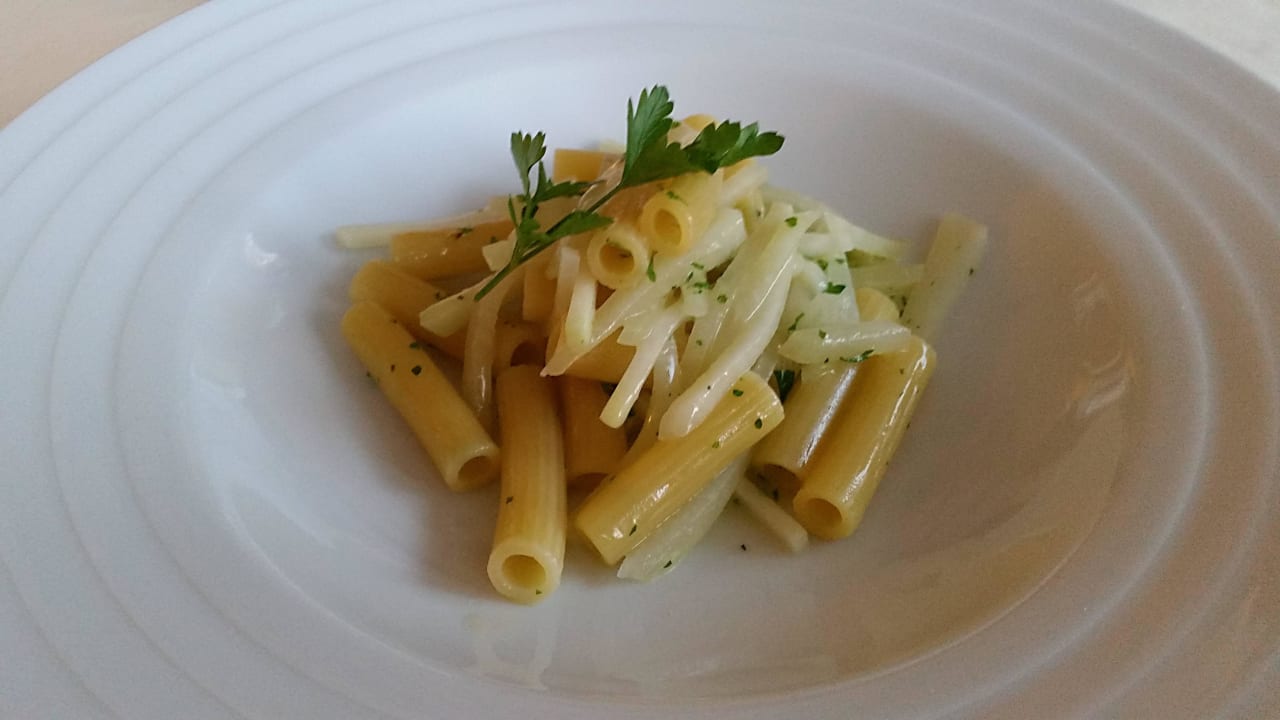 Maccheroni mit Kohlrabi. (Vorspeise) Vitalhotel Rainer
