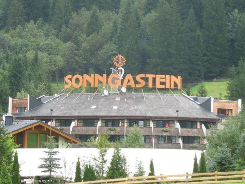 Blick auf das Hotel Familienhotel Sonngastein