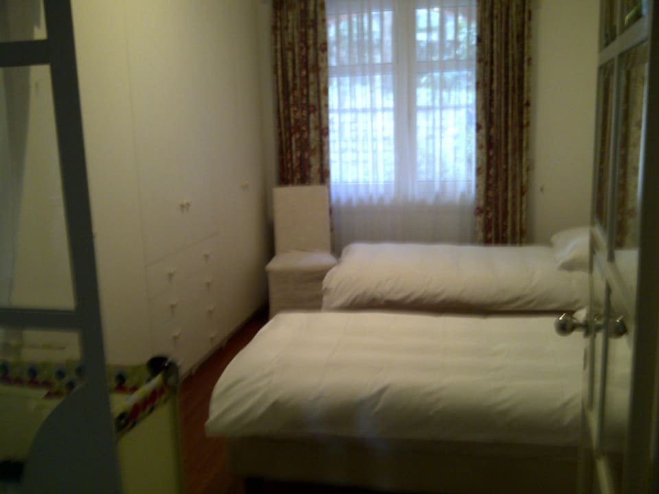 Zimmer 501: Zweites Schlafzimmer Villa Sassa