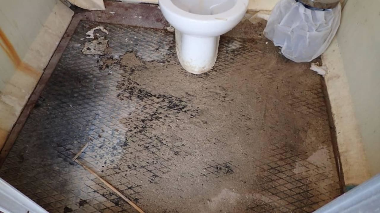 Toaleta dla gosci hotelu SUNRISE Cardina Resort