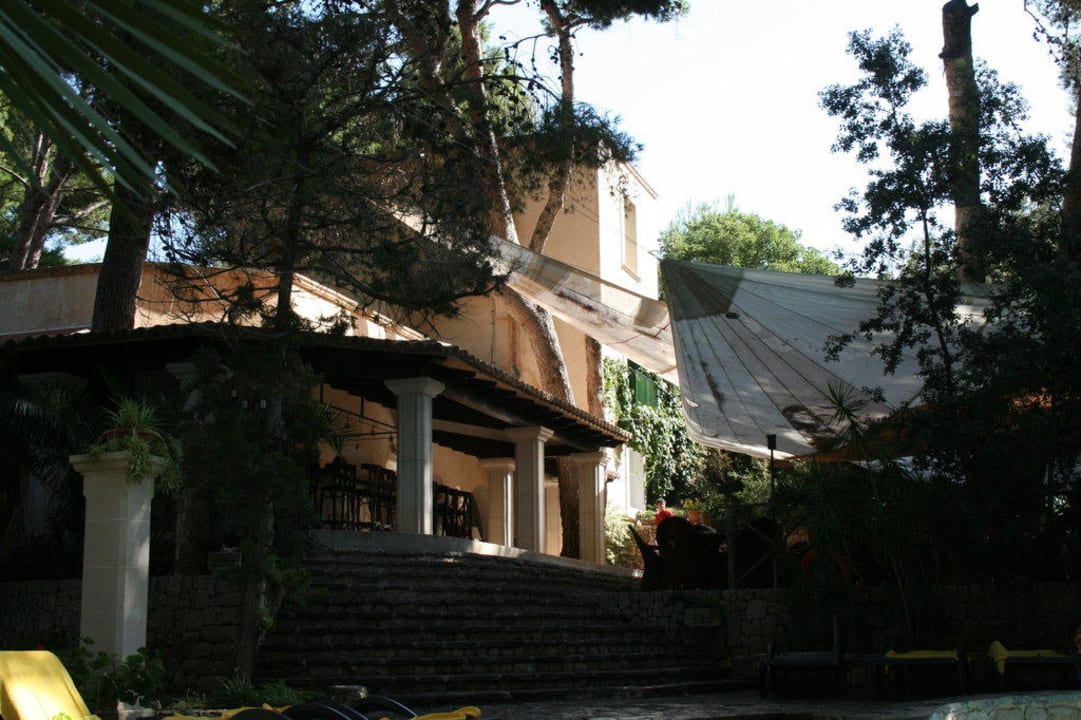 Open Air Bar Lago Garden