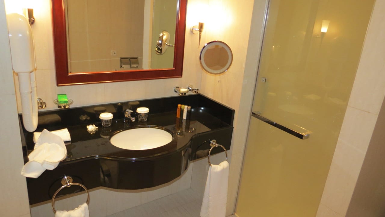 Badezimmer Grand Hotel Gozo