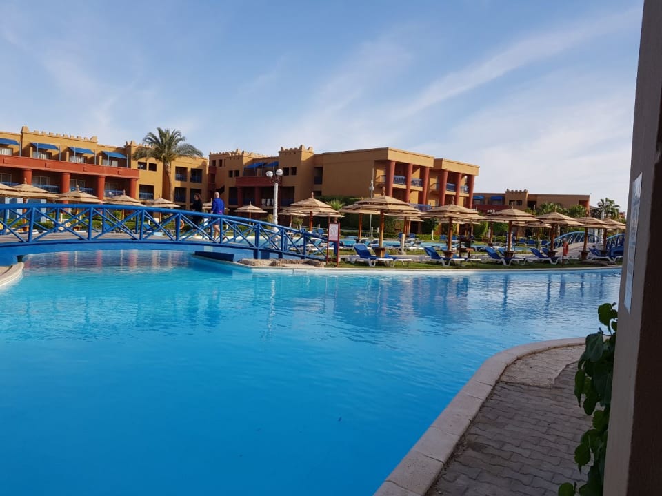 Pool Hotel Titanic Palace