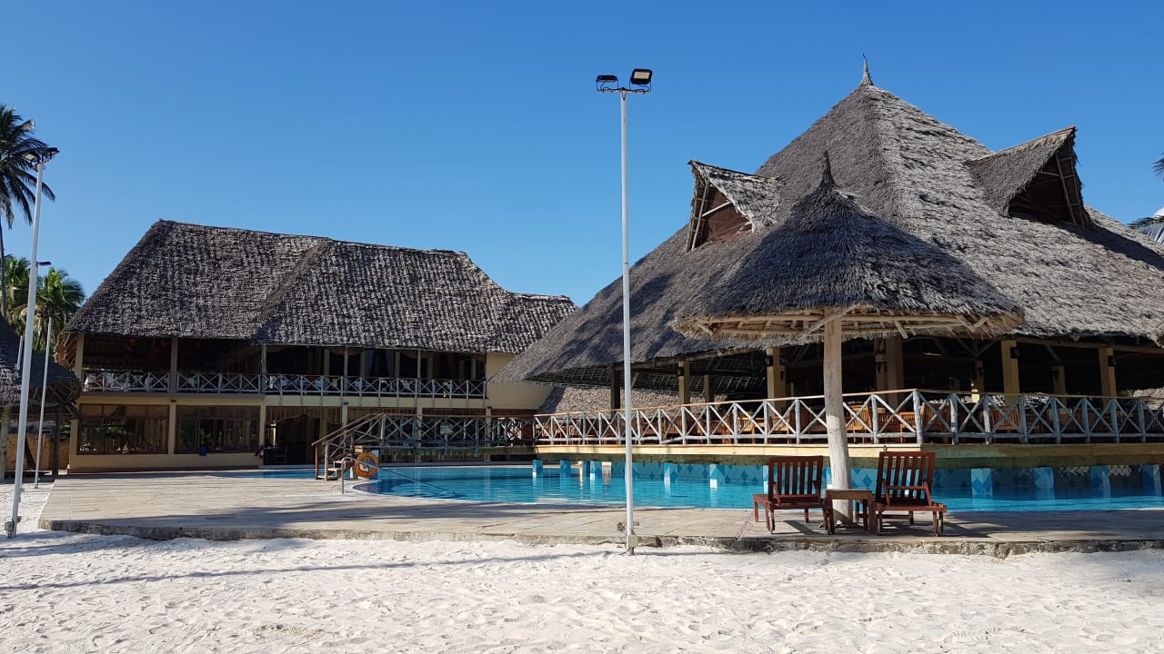 Pool Neptune Pwani Beach Resort & Spa