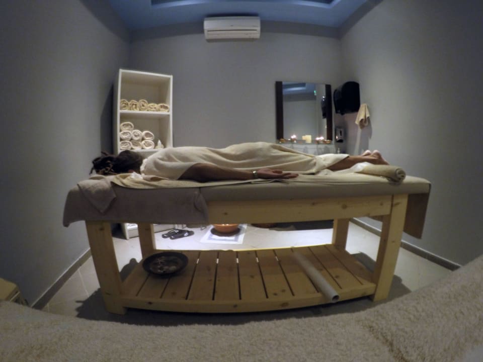 Massage (M.+M. Efkaristo gia télios massages!!) HARPIN Georgioupolis Resort Aquapark & SPA