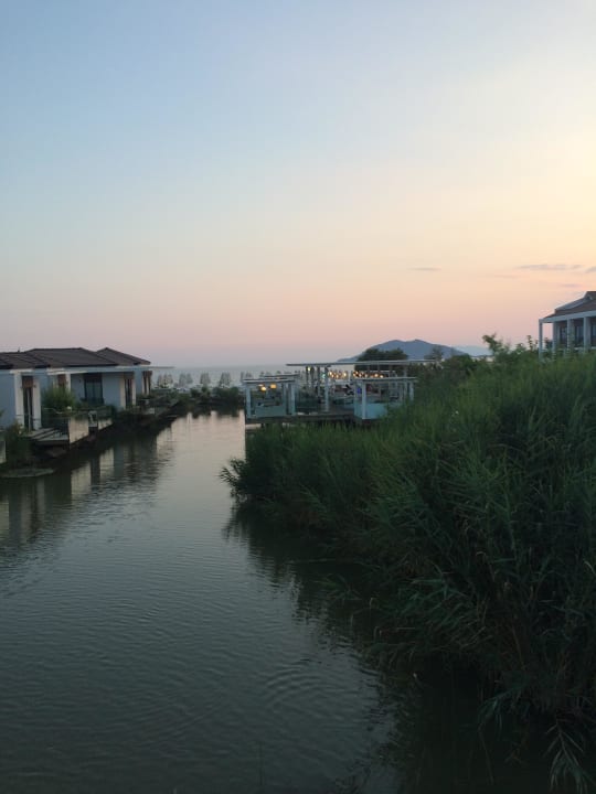 Abend Jiva Beach Resort