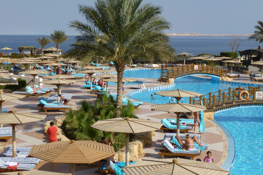 Poolanlage Charmillion Club Resort