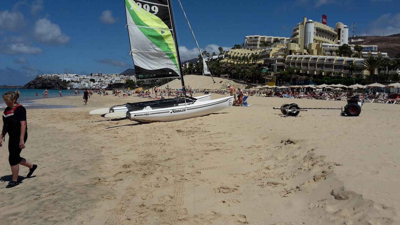 Strand mit Blick Richtung Morro Jable Servatur Alameda de Jandía