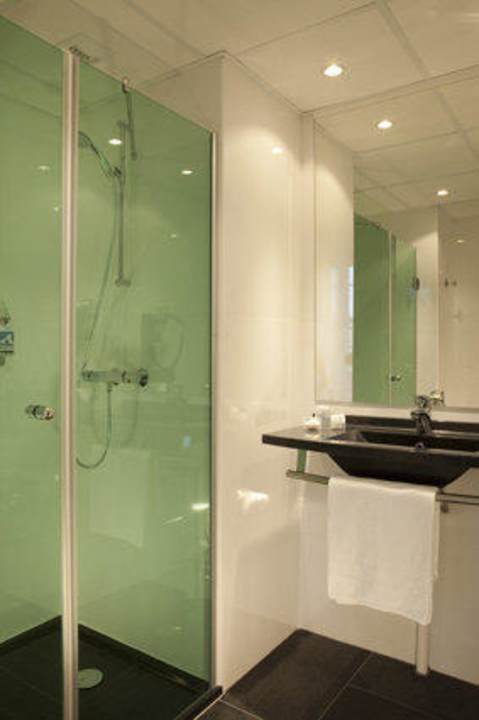 Salle de bain Hotel Escale Oceania Vannes