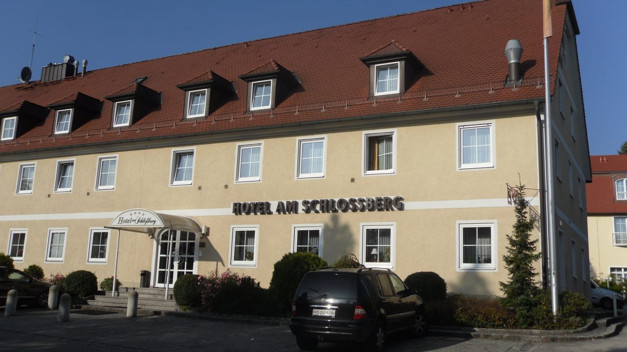 Haupteingang Hotel am Schlossberg