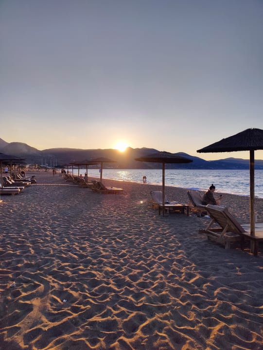 Strand Paralos Lifestyle Beach