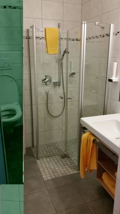 Dusche/WC Hotel Mesnerwirt