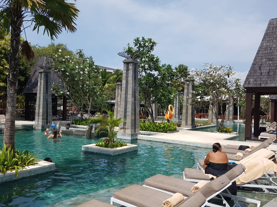 Pool Sofitel Bali Nusa Dua Beach Resort