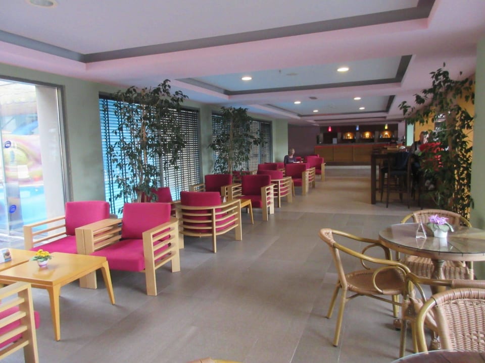 Linke Seite ganz nett Limak Lara Deluxe Hotel & Resort