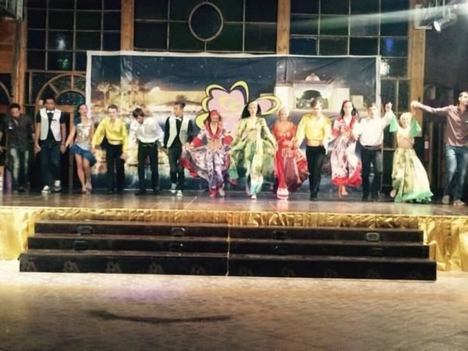 Вечерняя анимация Desert Rose