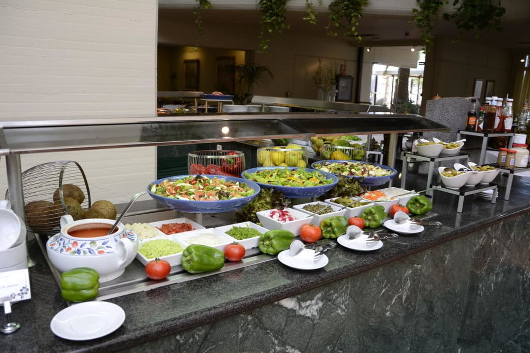 Salate Paradisus by Meliá Salinas Lanzarote