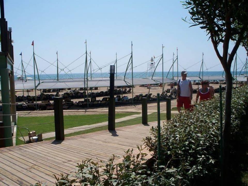 - Limak Lara Deluxe Hotel & Resort